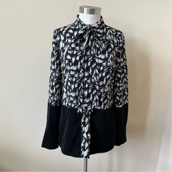 Derek Lam patterned blouse 13785 - Picture 2 of 12